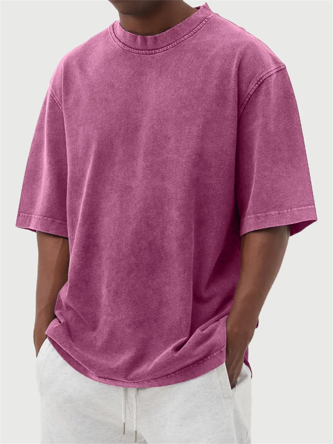 Camiseta de manga larga desgastada de color lavado para hombre