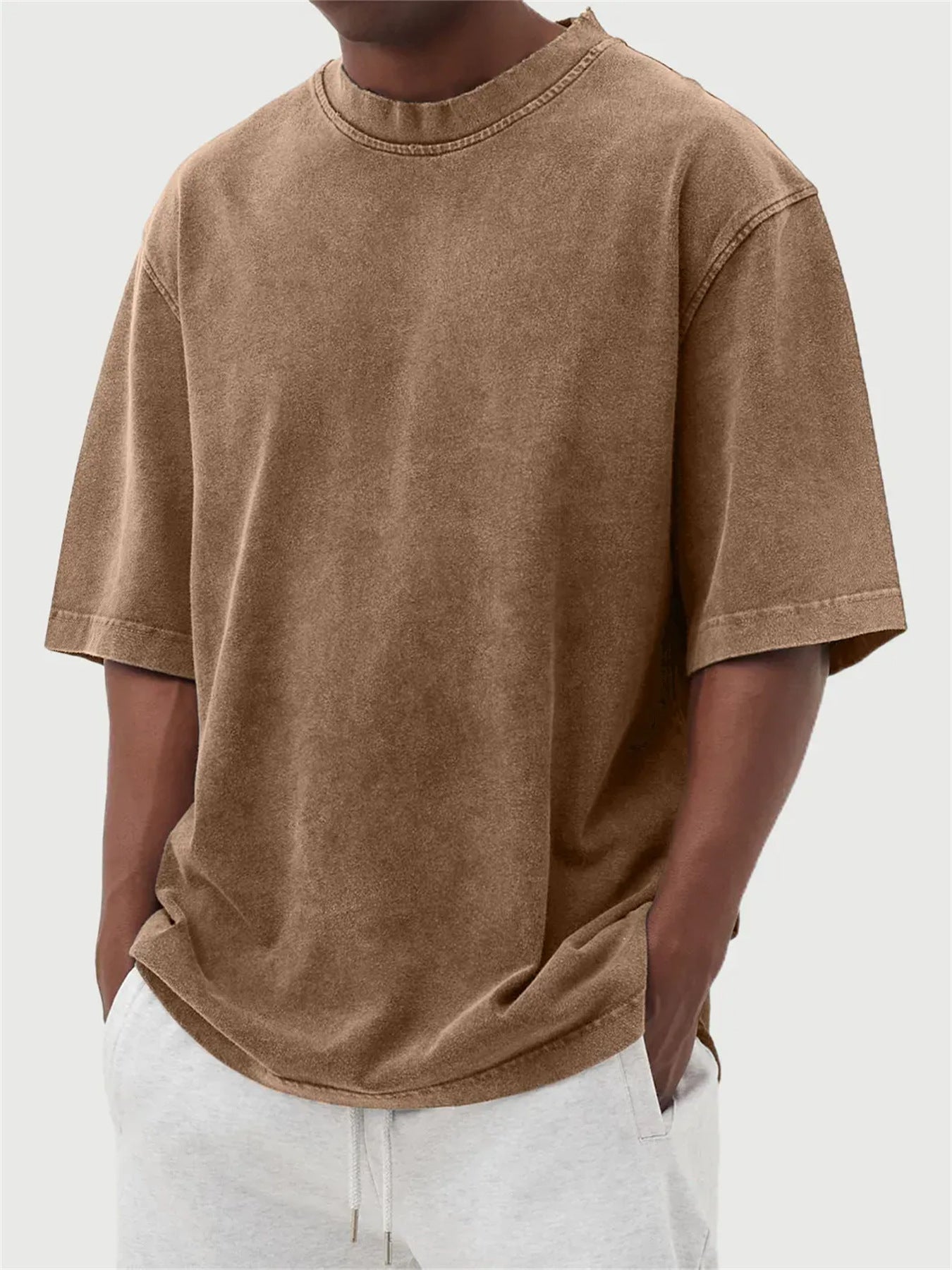 Camiseta de manga larga desgastada de color lavado para hombre